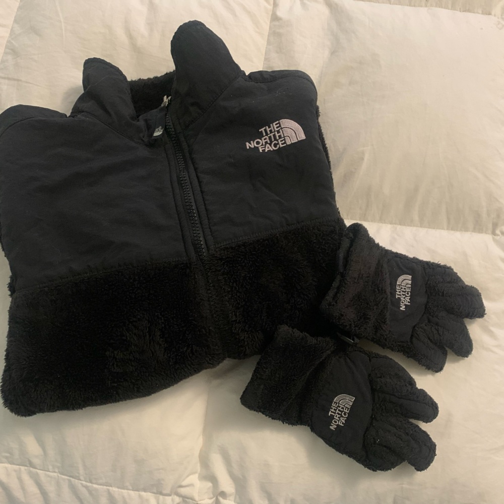 The North Face Black Fleece Jacket and Gloves